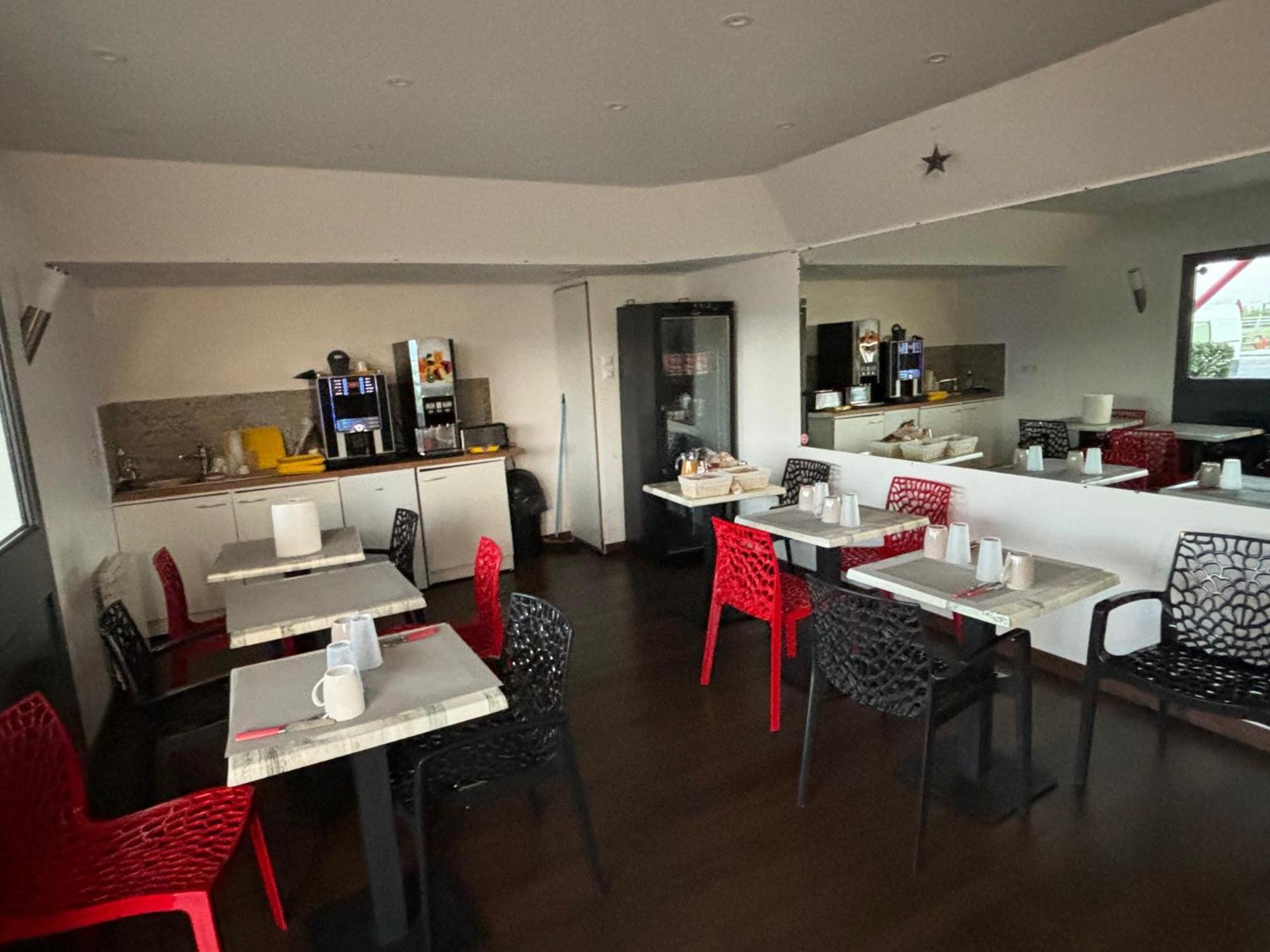 Hotel Paris Valence Bourg-de-Péage Esterno foto