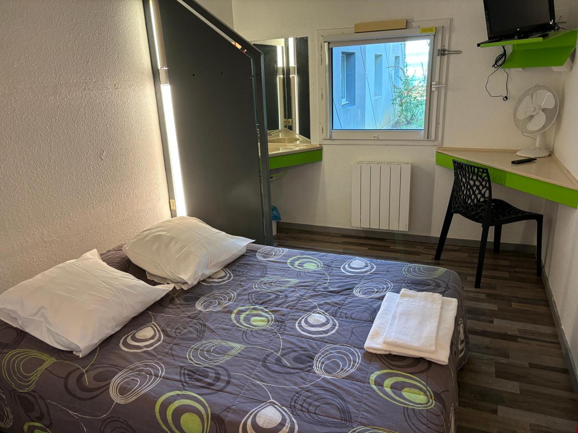 Hotel Paris Valence Bourg-de-Péage Esterno foto