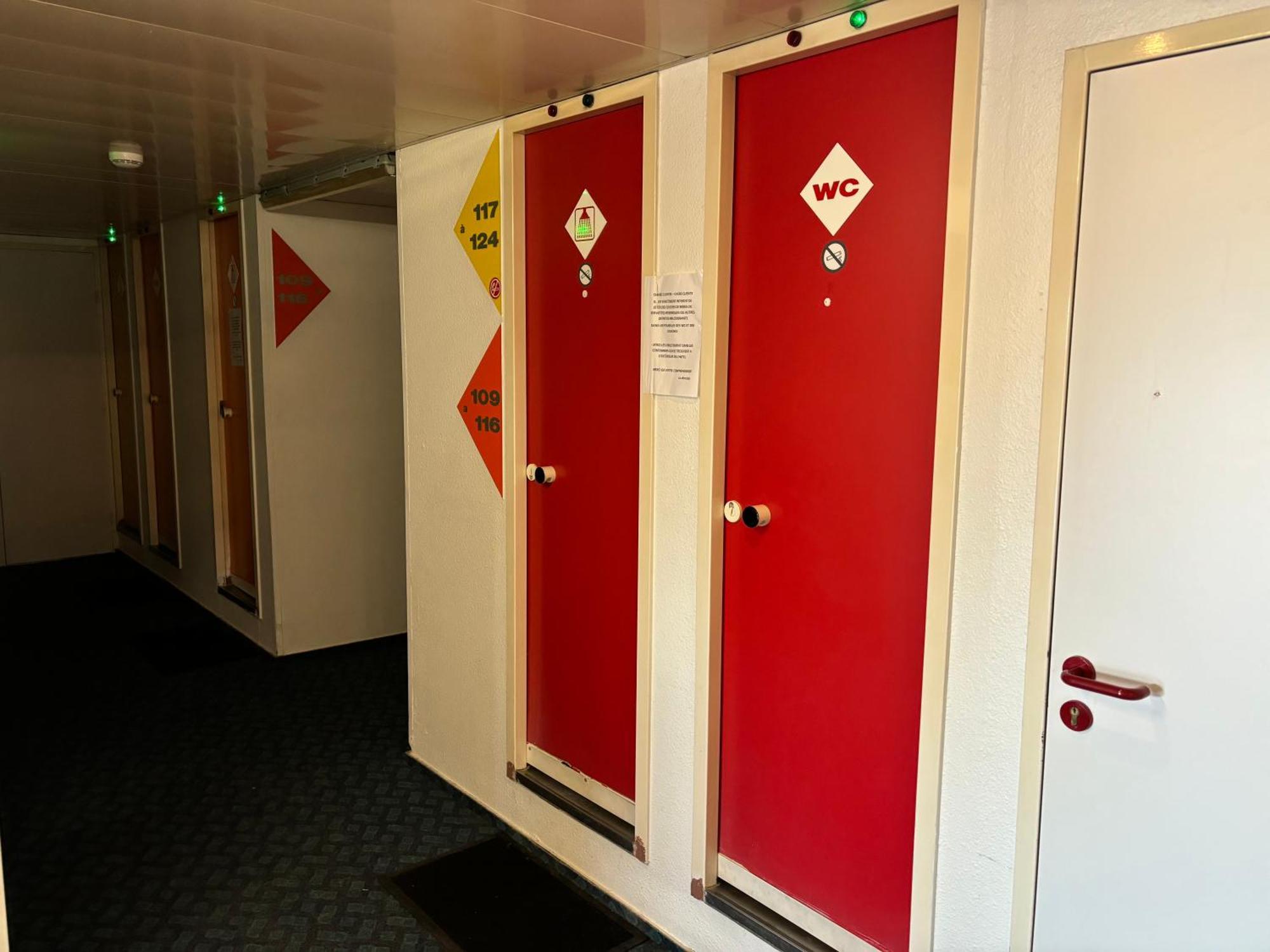 Hotel Paris Valence Bourg-de-Péage Esterno foto